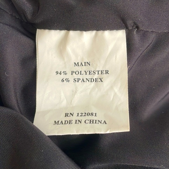 Tailor & Twirl By Tatyana Wrap Top Black Small - Picture 7 of 7